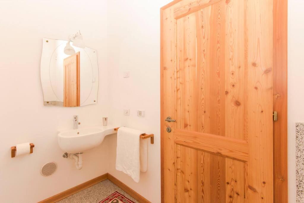 Lovely Apt In Pinzolo Val Rendena 7 מראה חיצוני תמונה